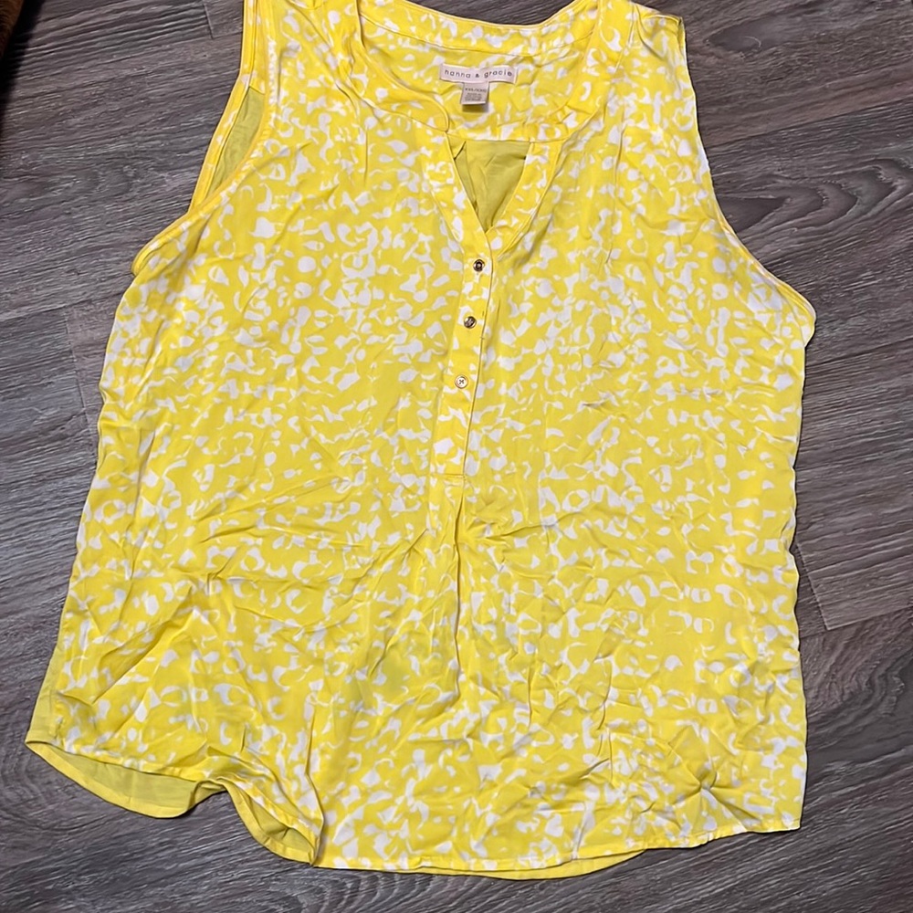 Hannah & Gracie XXL plus size/ sunshine yellow w white /sleeveless